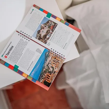 Greco تاورمينا