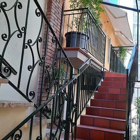 Greco 3* تاورمينا